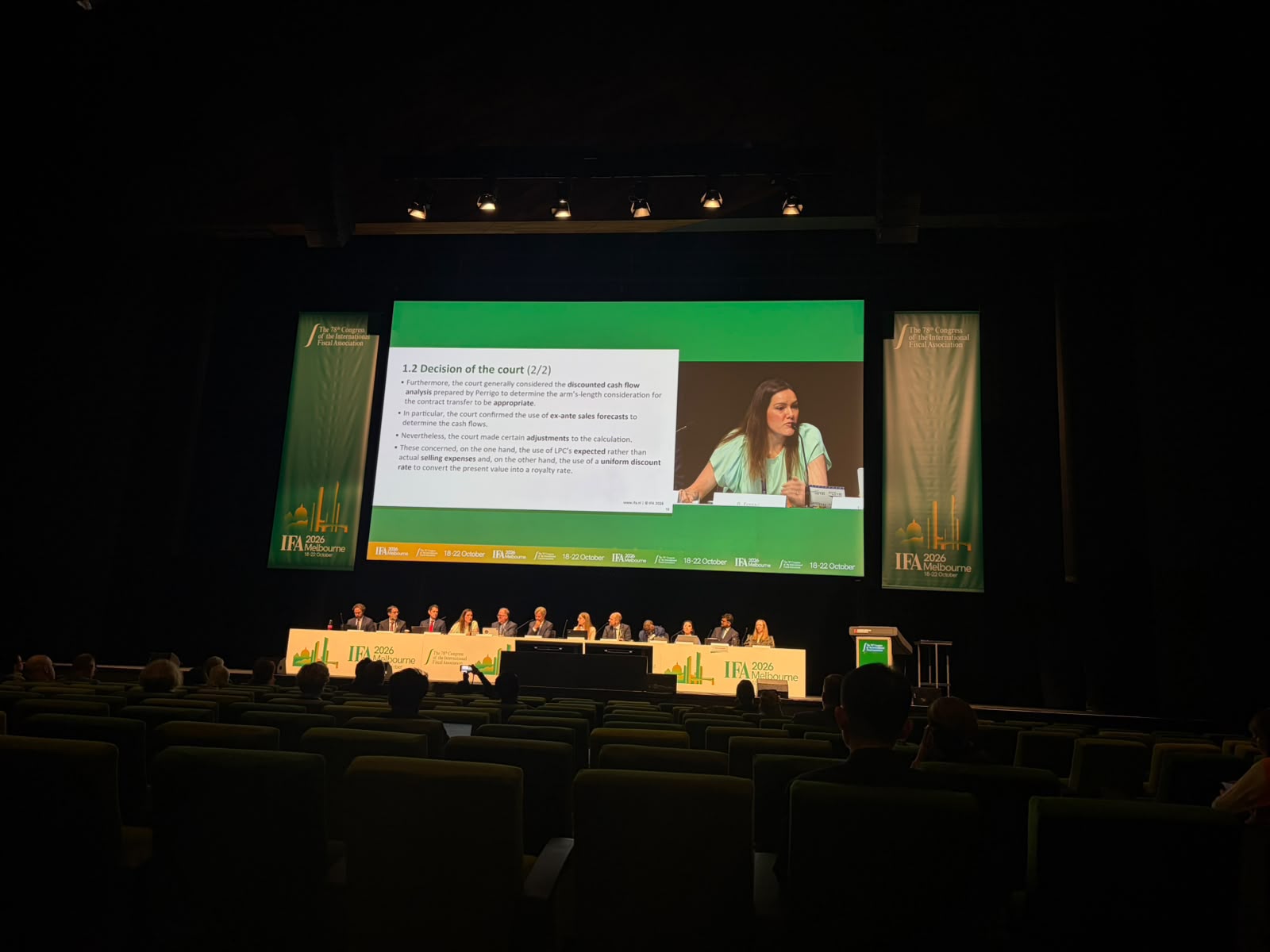Bruna Camargo Ferrari speaking in Seminar H of the 78th IFA Congress